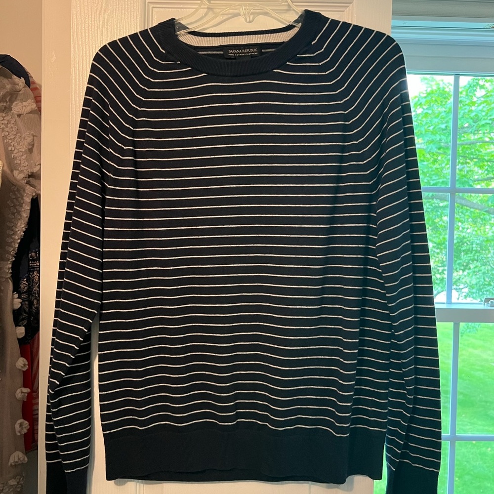 Banana Republic Size small Cotton&Cashmere